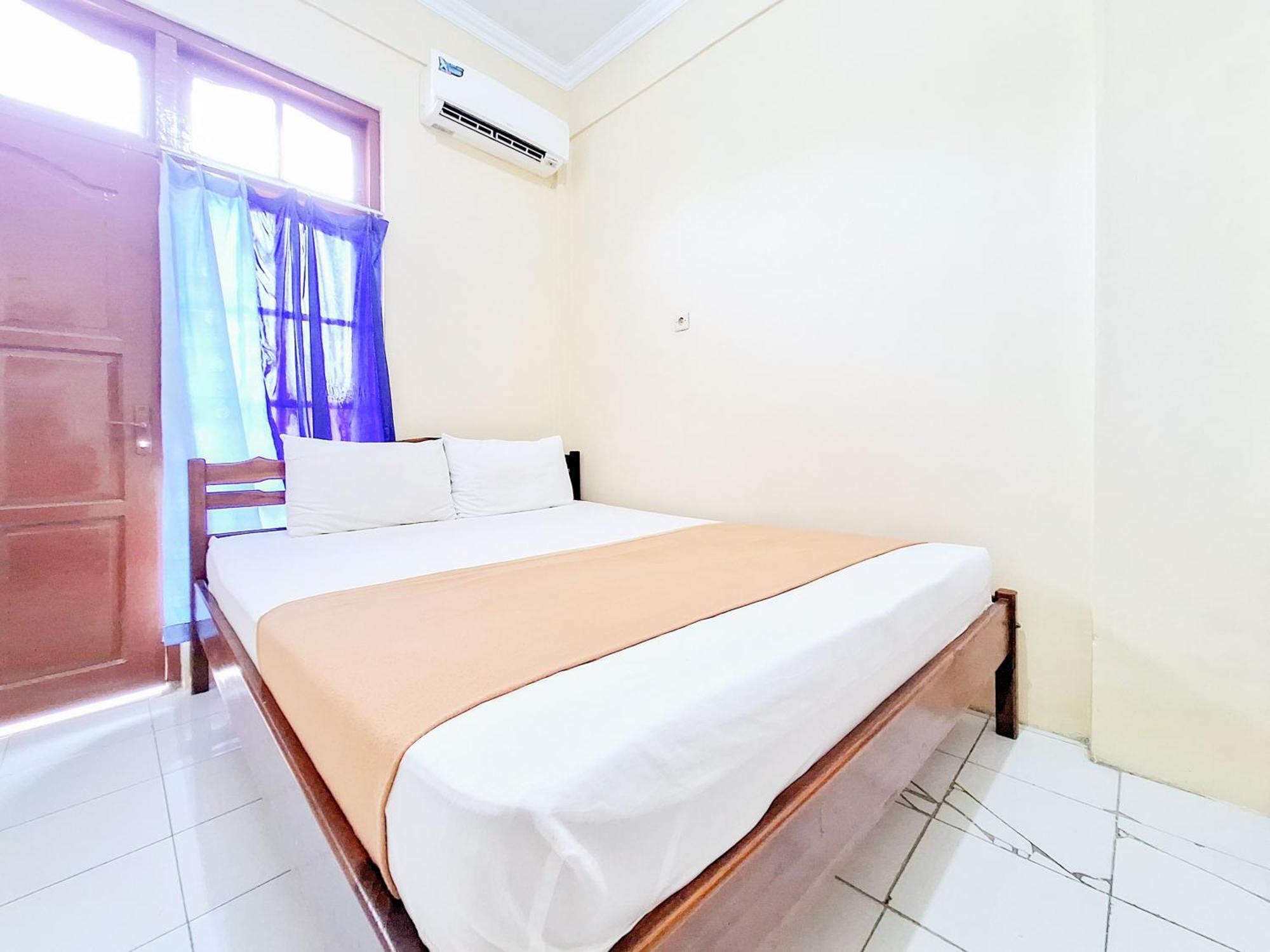 Hotel Family Syariah 1 Parangtritis Bagian luar foto