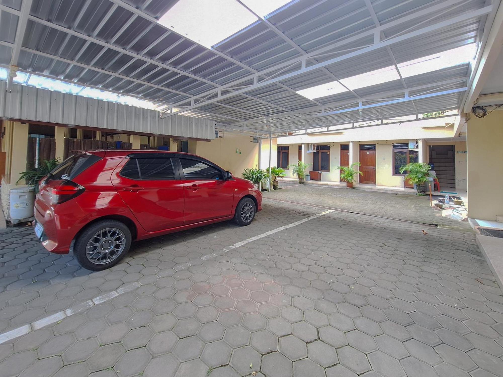 Hotel Family Syariah 1 Parangtritis Bagian luar foto