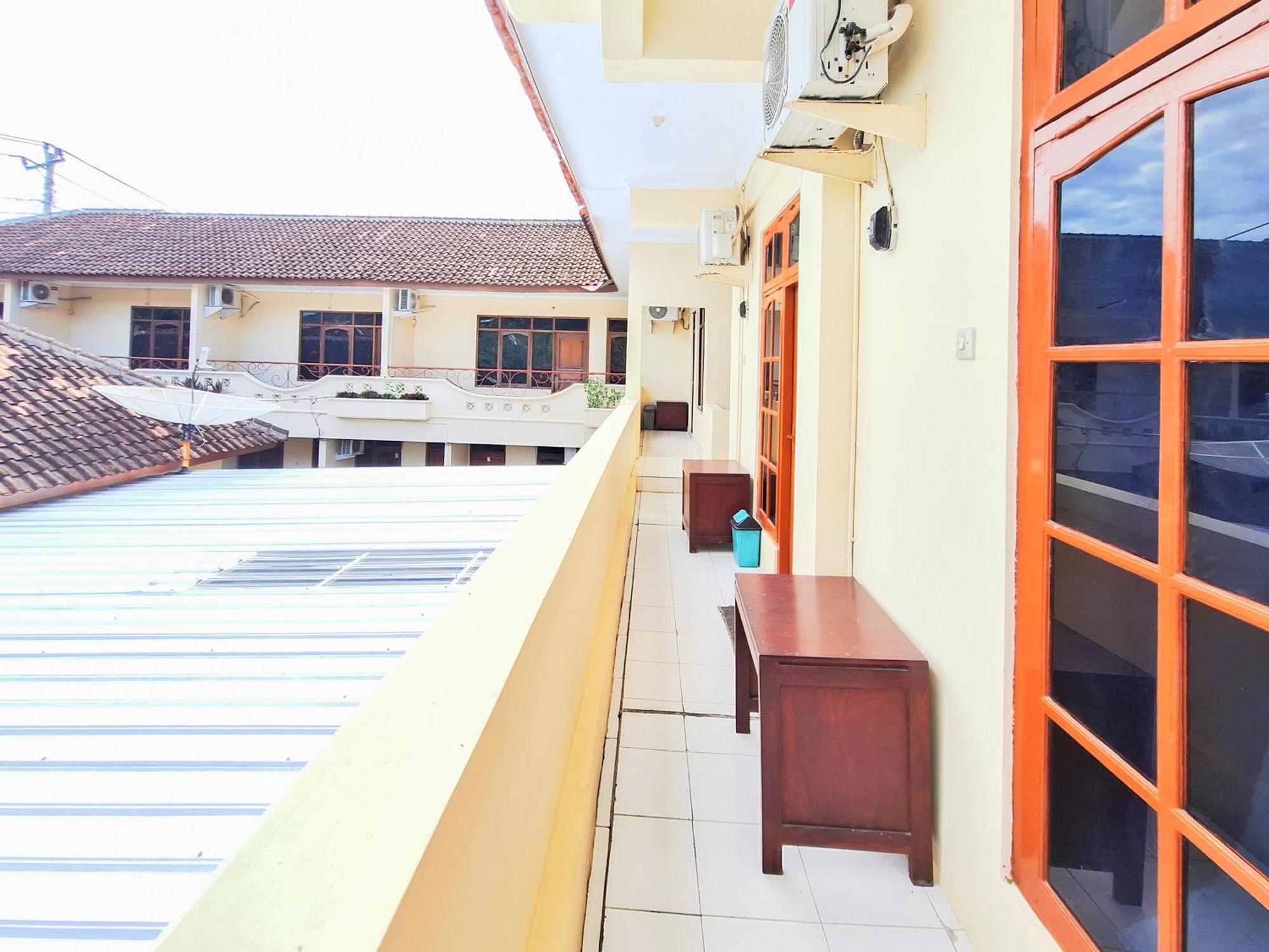 Hotel Family Syariah 1 Parangtritis Bagian luar foto